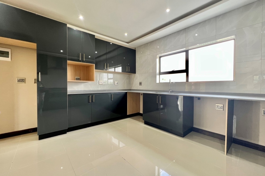 To Let 3 Bedroom Property for Rent in Flamingo Vlei Western Cape